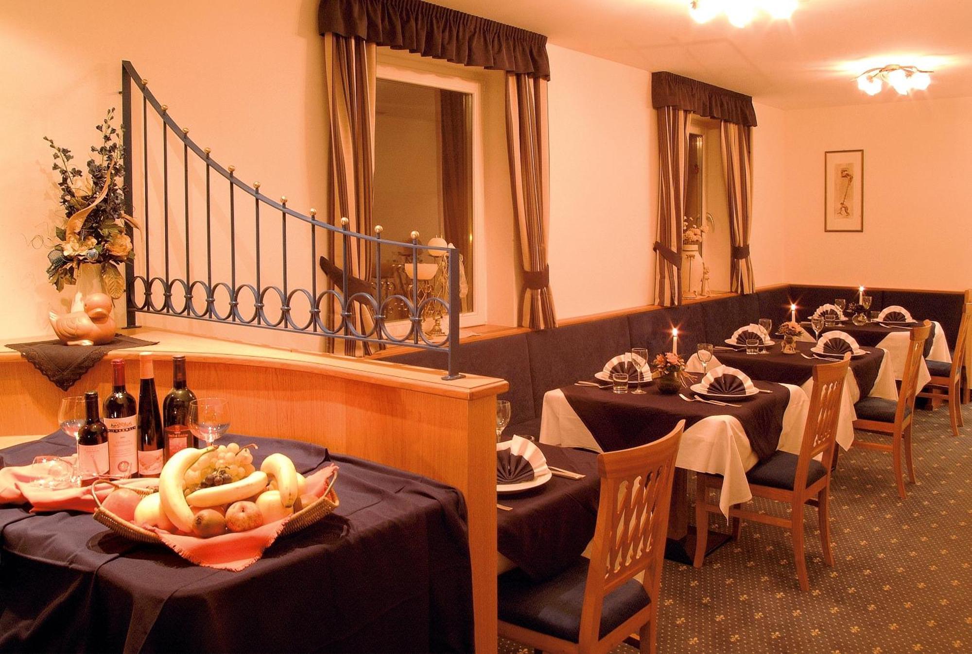 Hotel Central Нова-Леванте Екстер'єр фото
